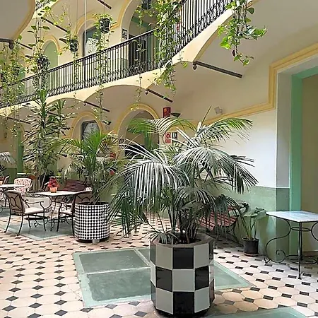 Peninsular Hotel Barcelona