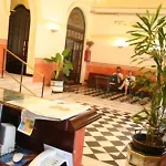 Peninsular Hotel