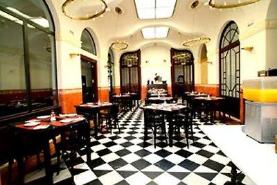 Peninsular Hotell Barcelona