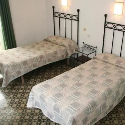 Peninsular Hotell *