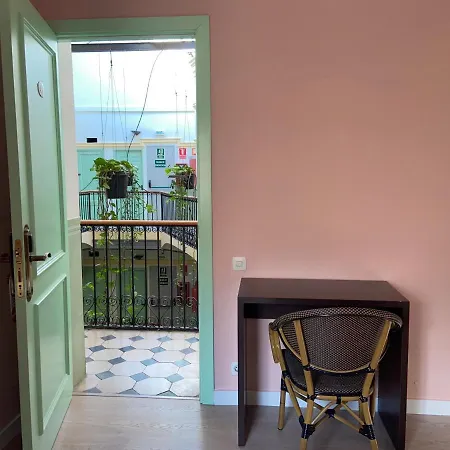 Peninsular Otel Barselona