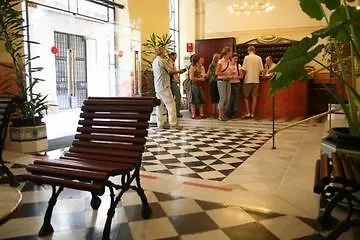 Peninsular Otel Barselona