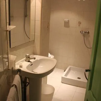 Peninsular Otel