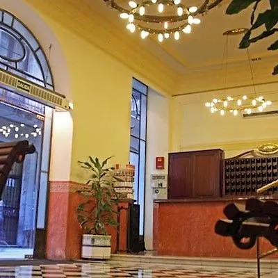 Otel Peninsular Barselona