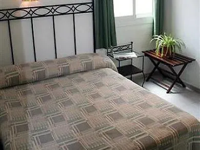 Otel Peninsular Barselona